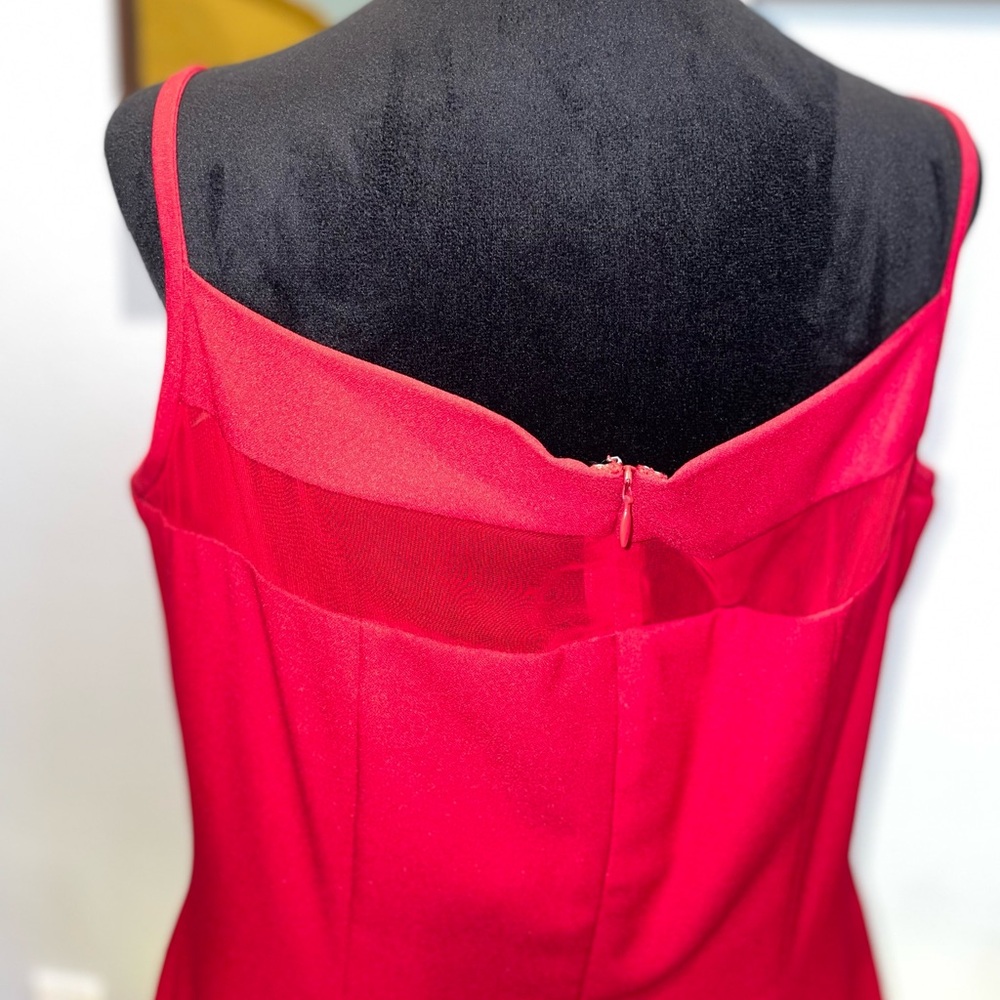 Elegant Red Prom Dress - Picture 4 of 12